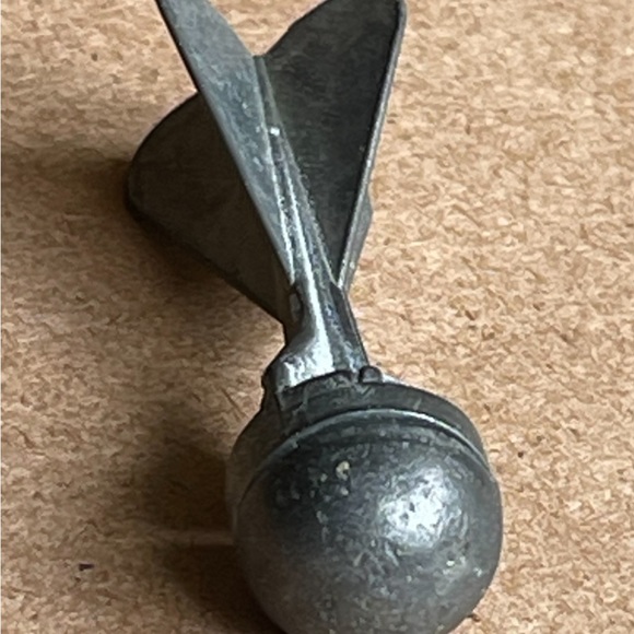 ♥️LOVE BOMB♥️CALLEN MFG. Vintage Metal Cap Grenade Bomb Toy Circa 1960’s 3” - Picture 6 of 7